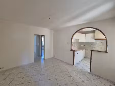 appartement lumineux 2 chambres à courthézon