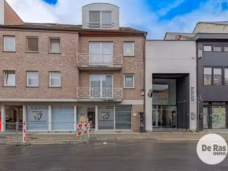 splinternieuwe tandartspraktijk in centrum–145 m²-3 kabinett