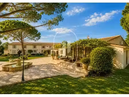 propriété arles - 10 chambres - 700m²