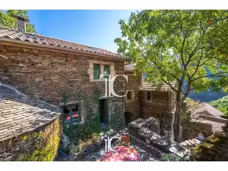 vente maison 5 pièces 101 m² à les vans (07140)  192 000 €