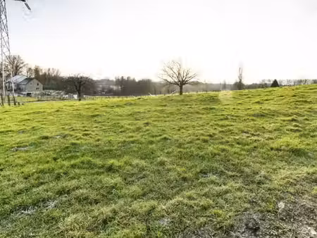 bouwgrond voor een ééngezinswoning in halfopen bebouwing