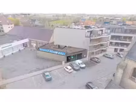 immeuble commercial polyvalent avec potentiel de développem…