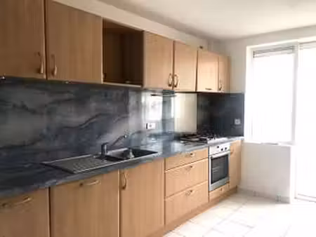 location maison à quimper (29000) : à louer / 97m² quimper