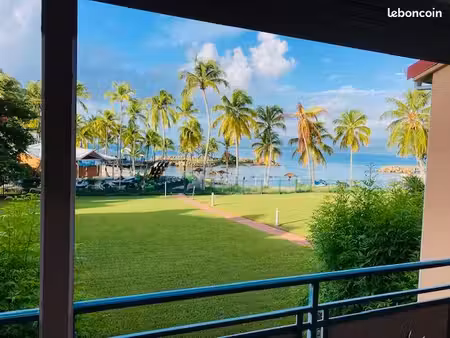 rare- le gosier – t2 vue mer avec accès direct à la plage
