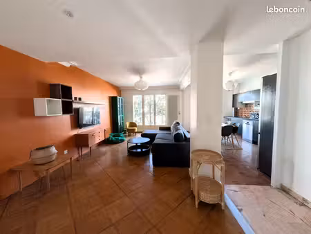 bron mairie - appartement meublé 4 chambres