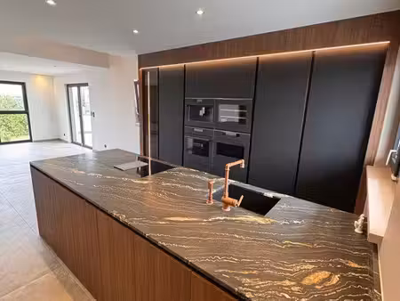duplex 3 pièces 105 m² — terrasse 61 m² — double garage 34 m²