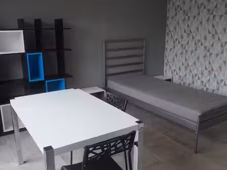 studio pour étudiant