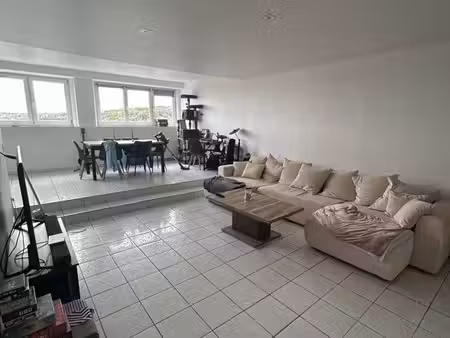 superbe appartement t3/t4 de 110 m² avec garage et vue dégagée – laxou