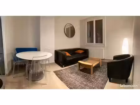 superbe t3 meublé - république - 55 m²