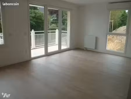 appartement 3 pièces 65 m²