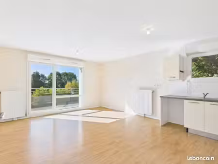 location appartement t3 sene
