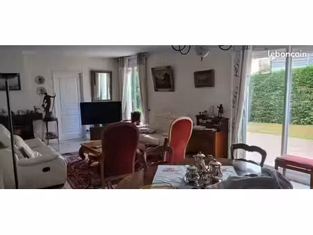 maison meublee st sebastien/loire baugerie-martellière
