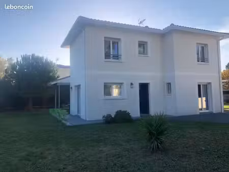villa 5 pièces 114 m²