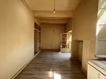 appartement t2 de 40m2 en plein centre-ville d'auch
