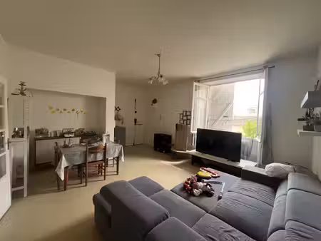 appartement t3 en centre-ville d'auch