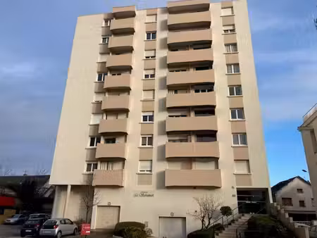 appartement chatellerault 3 pièce(s) 63 m2 - dernier étage