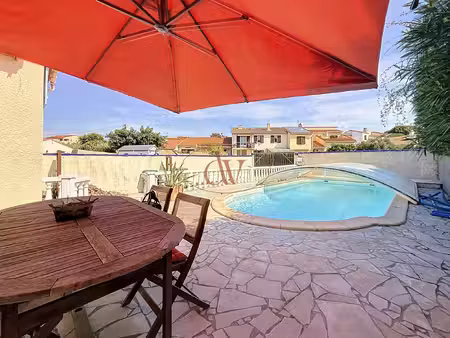 maison 5 pièces 4 chambres 93 m2 piscine saint-nazai