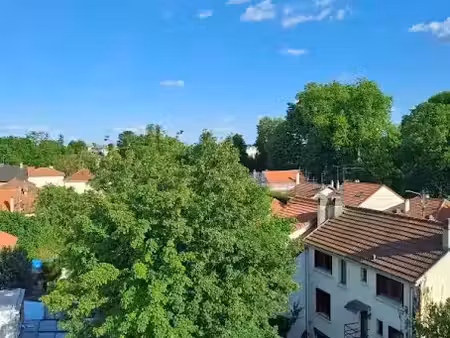 location appartement 2 pièces 42 m² à chelles (77500)  810 €