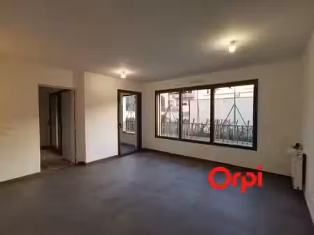 location appartement 2 pièces 48.75 m² à lyon 4ème (69004)  963 €