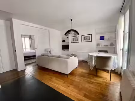 location appartement 3 pièces 60 m² à paris 16ème (75016)  3 000 €
