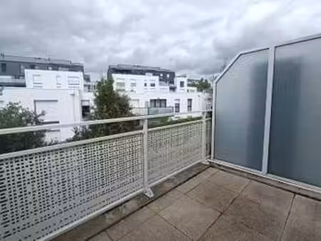 location appartement t1 à couëron (44220) : à louer t1 / 33m² couëron
