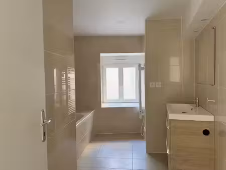 location appartement 3 pièces 64 m² à arpajon (91290)