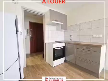 location appartement 2 pièces 28 m² à voiron (38500)