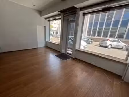 vente bureaux et commerces à nantes centre ville (44000) : à vendre / 65m² nantes centre v