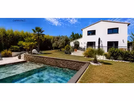 maison avec piscine et terrasse rousset (13)