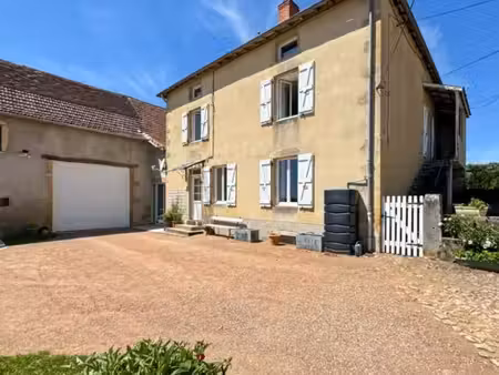 belle propriété 6 pièces saint laurent en brionnais (71)