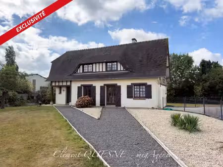 sous-sol complet / 4 chambres / terrain 1984 m2