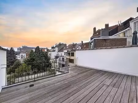 eu/cinquantenaire - magnifique appt 1 ch meublé + terrasse