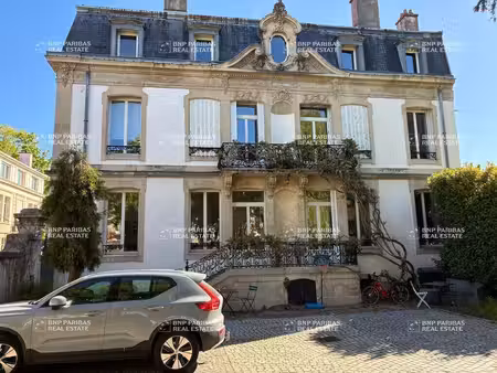 location bureaux 300 m²