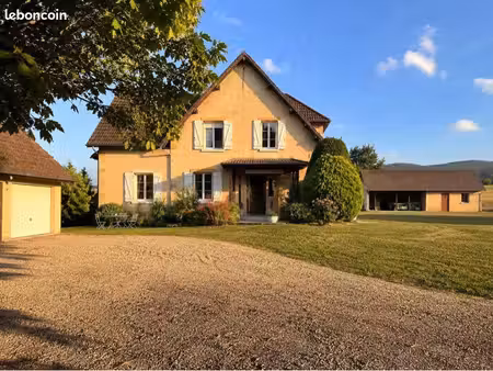 maison  terrain et dépendances