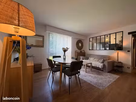 à louer studio 36m2 bord de seine