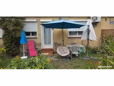 studio tout équipé avec terrasse et jardin