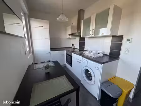 studio 1 pièce 24 m²