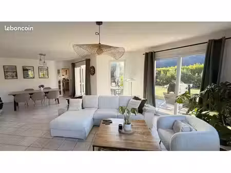 maison 6 pièces 134 m²