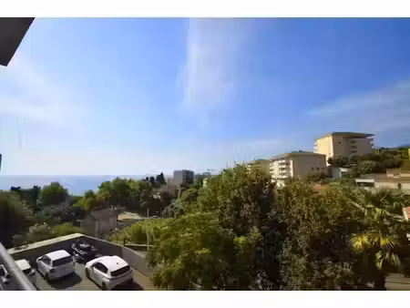 location appartement 2 pièces 43 m² à bastia (20200)  660 €