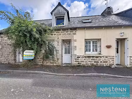 a vendre  charmante maison en pierres idéalement située au coeur d'un bourg !