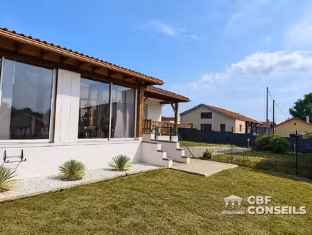 maison de plain-pied – 4 chambres – terrain de 960 m² – e
