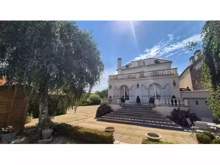 maison de caractere * 184 m² * piscine * lavaveix les mines
