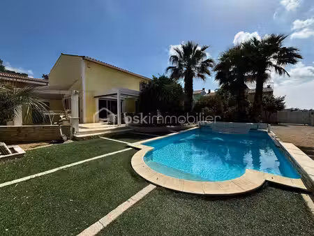 villa avec piscine  garage et dépendance – balaruc-les-bains