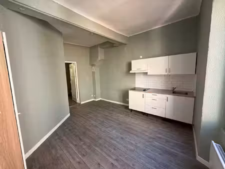 appartement t1 à louer à saint-maximin-la-sainte-baume - réf 1928