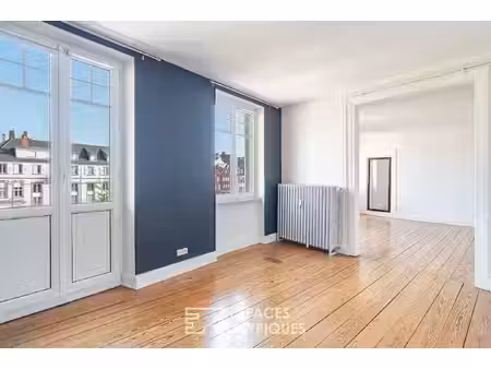 appartement bourgeois avec vue sur le château des rohan