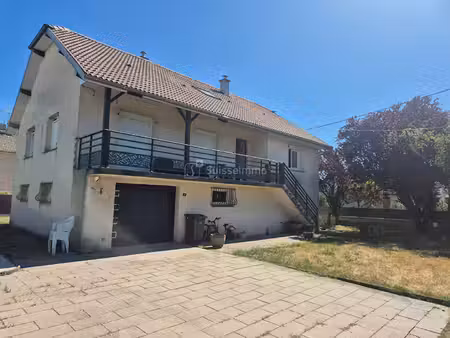 maison 5 pièce(s) 130 m2 saint-loup-sur-semouse