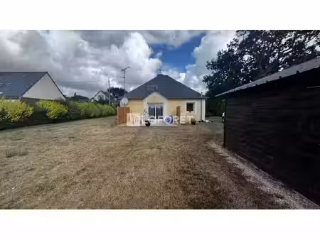 maison meublée avec jardin et garage à louer à plouha de 92 m² - terrain de 1 000 m²