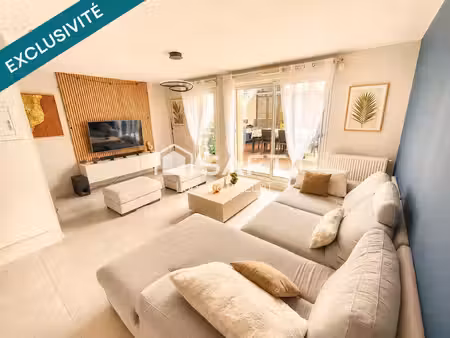 duplex avec terrasse et solarium