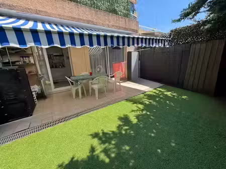 location appartement 2 pièces 28 m² à le golfe juan (06220)  780 €