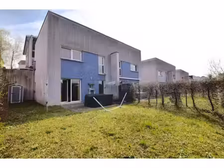 seloncourt - t3 duplex meublé de 76 m² avec jardin